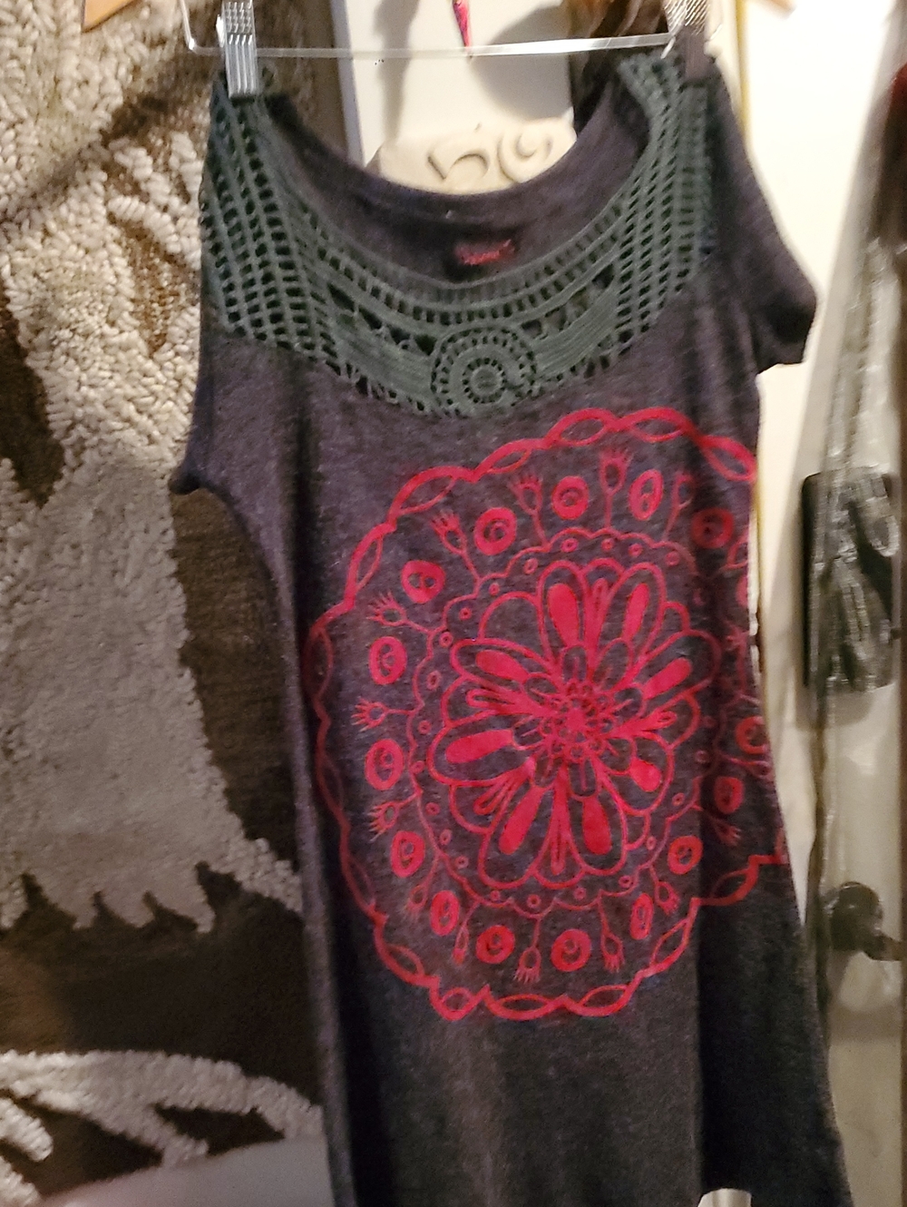 🔥SMASH  Midi Dress with Red Mandala Detail and Crochet Yoke